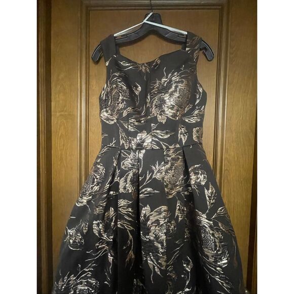 Kay Unger dress - Picture 2 of 6